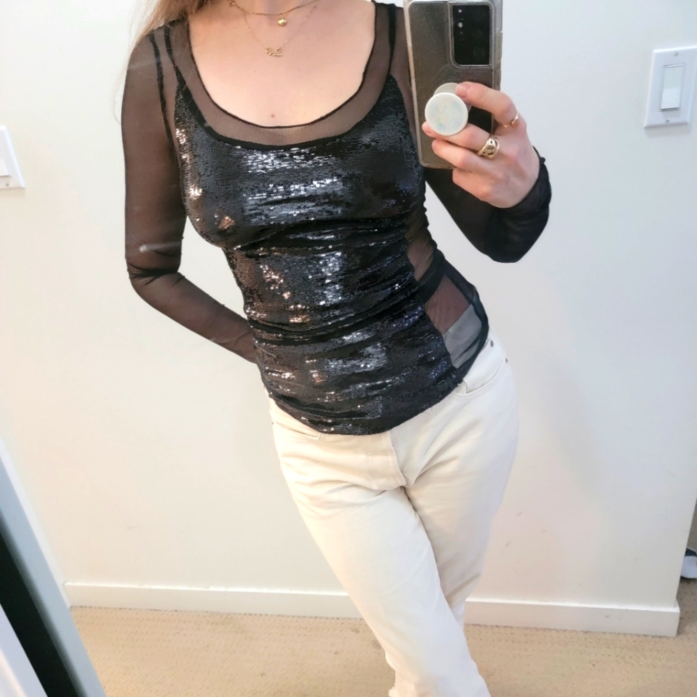 BLACK SPARKLING ✨️ TOP - Picture 2 of 7
